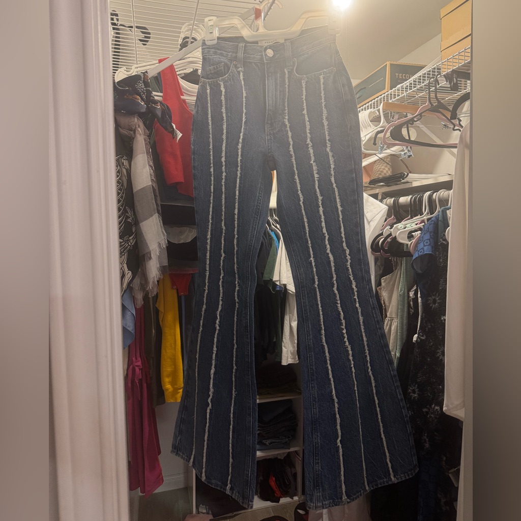 Size 22 Brand New Blue Flare Jeans Size 22 Brand New Blue Flare Jeans